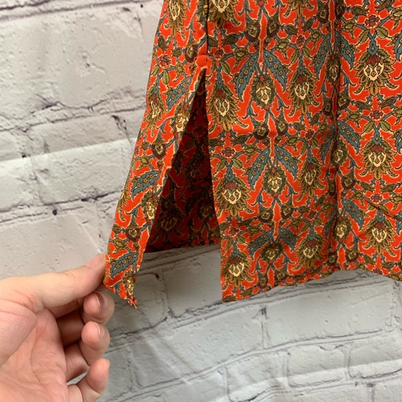 VINTAGE MOMENTUM Blouse 1960’s Red Floral & Geometric Print - Picture 8 of 13